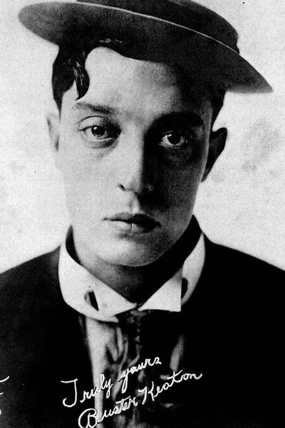Buster Keaton - Festival on Wheels